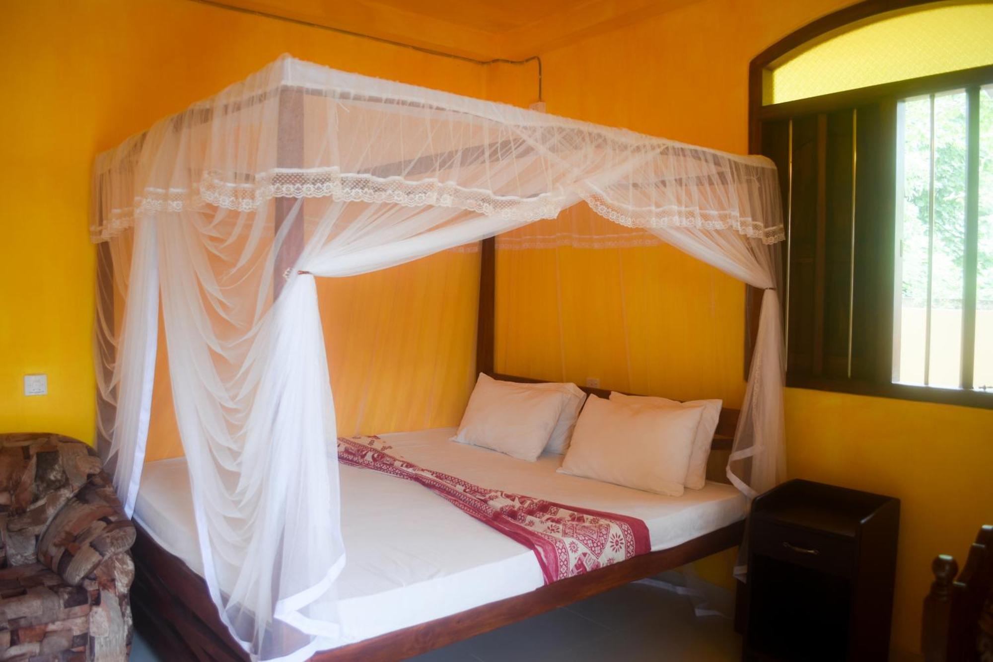 Villa Mihindi Hikkaduwa Extérieur photo