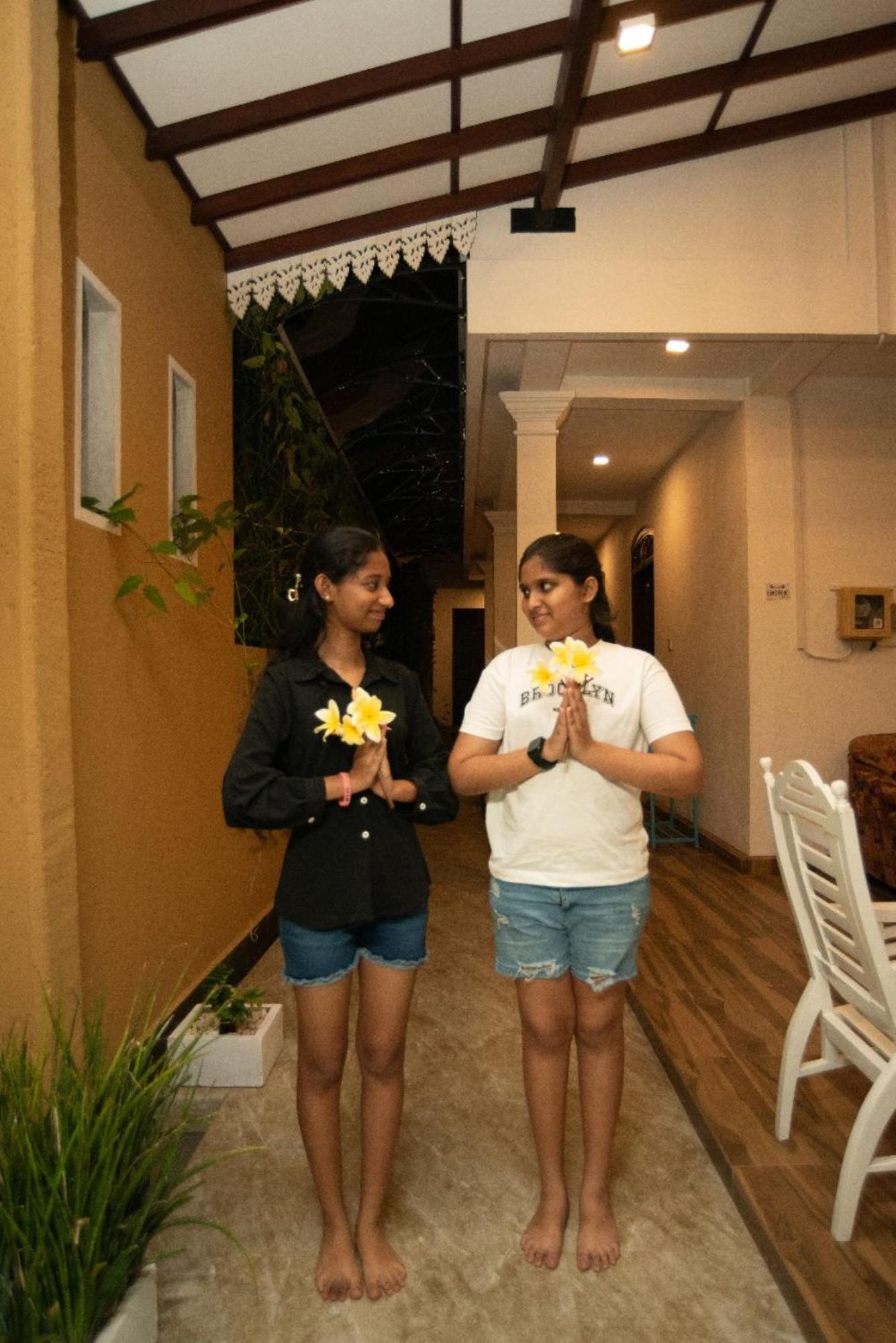 Villa Mihindi Hikkaduwa Extérieur photo