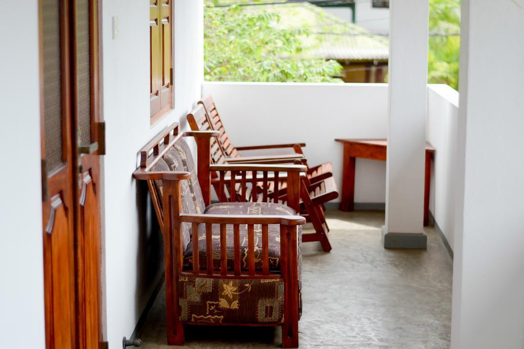 Villa Mihindi Hikkaduwa Extérieur photo